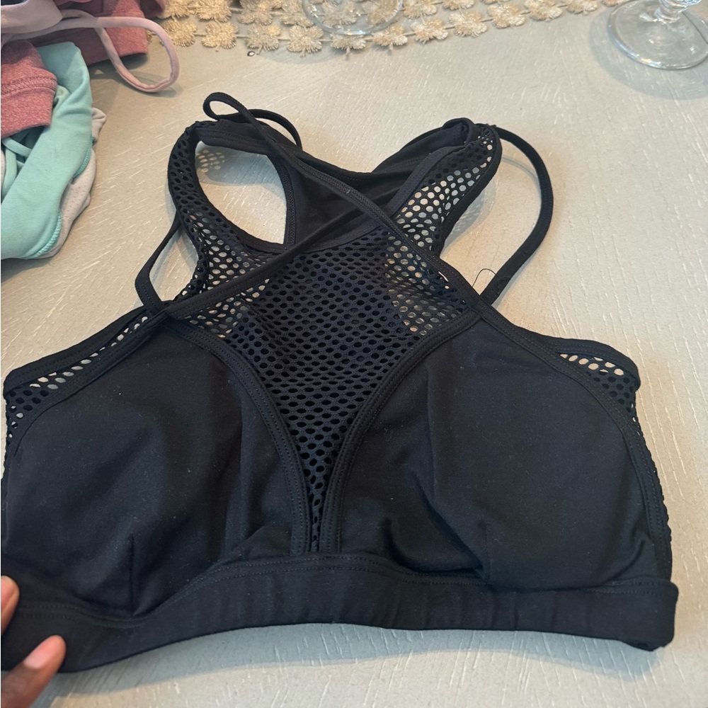 L bombshell sportswear top